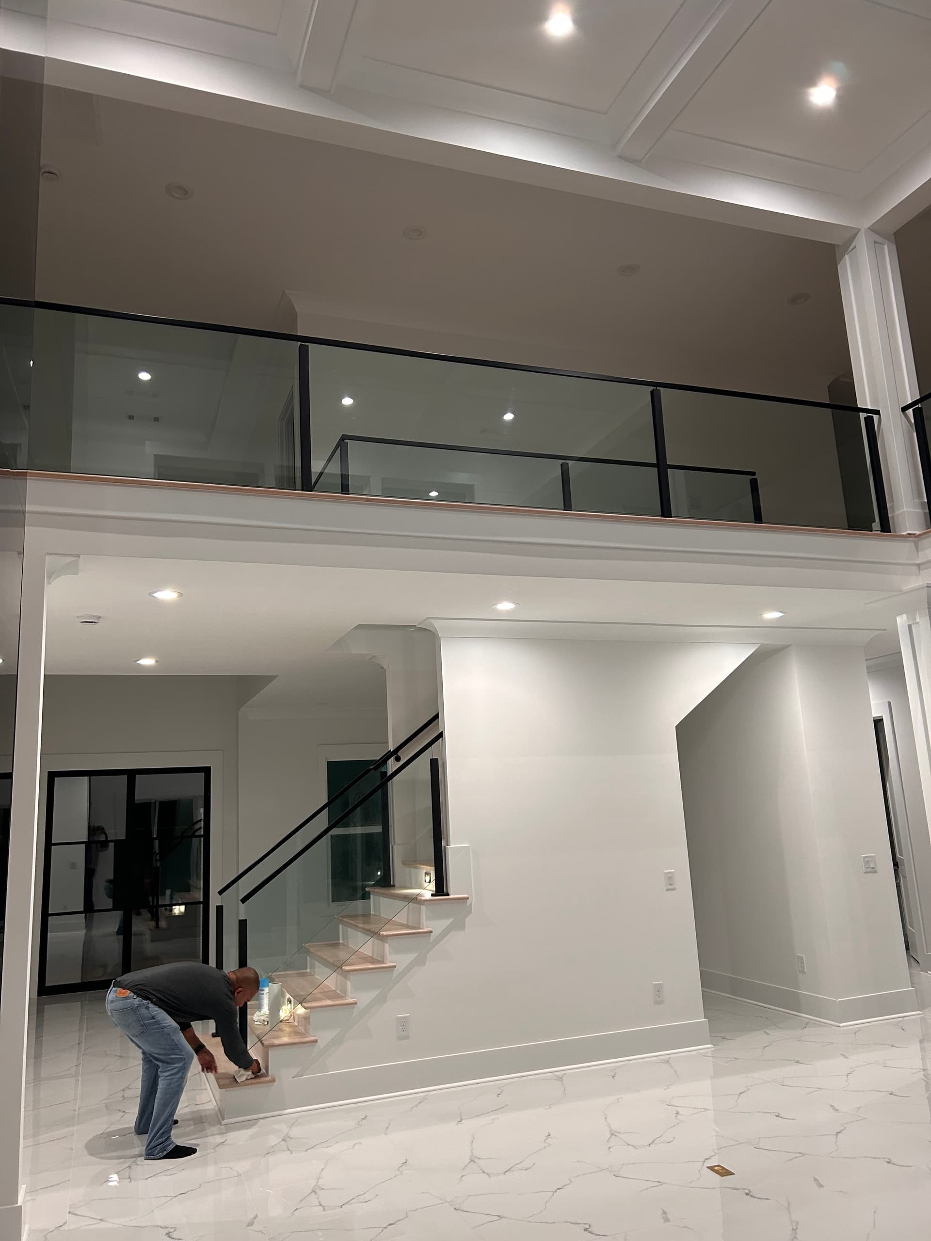 Multi-Level Installation